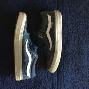 Vans Professional Skateboard Shoe M:8 W:9.5-10